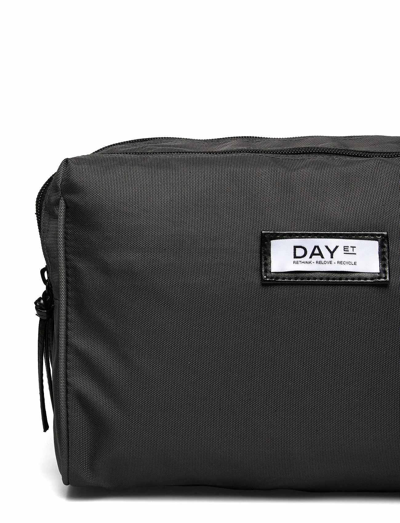 DAY et Day Gweneth RE-S Beauty B MAGNET 9 DAY et Day Gweneth RE-S Beauty B MAGNET - Image 9