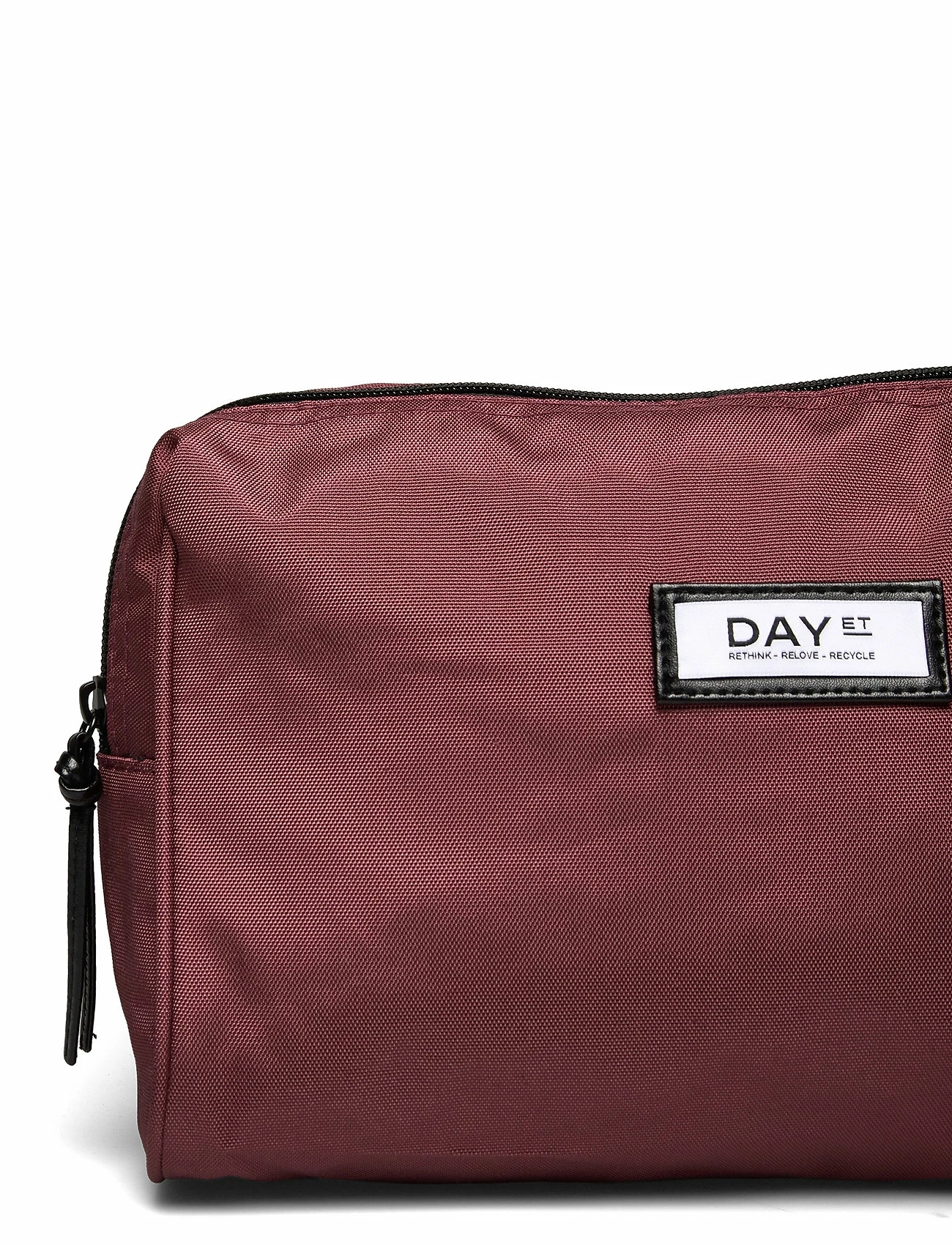 DAY et Day Gweneth RE-S Beauty B MAGNET 4 DAY et Day Gweneth RE-S Beauty B MAGNET - Image 4