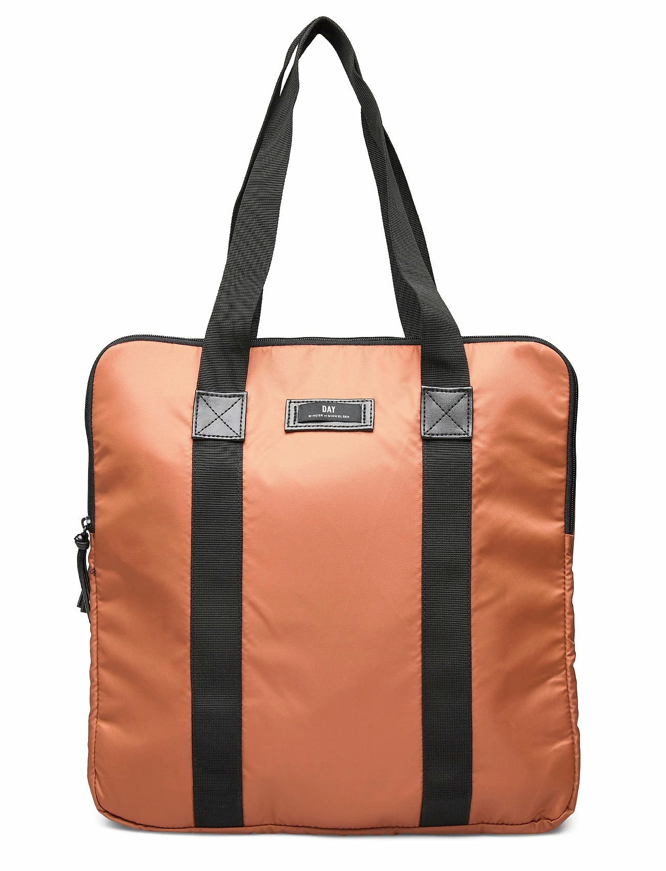 DAY et Day Gweneth Double Work PAVEMENT 6 DAY et Day Gweneth Double Work PAVEMENT - Image 6