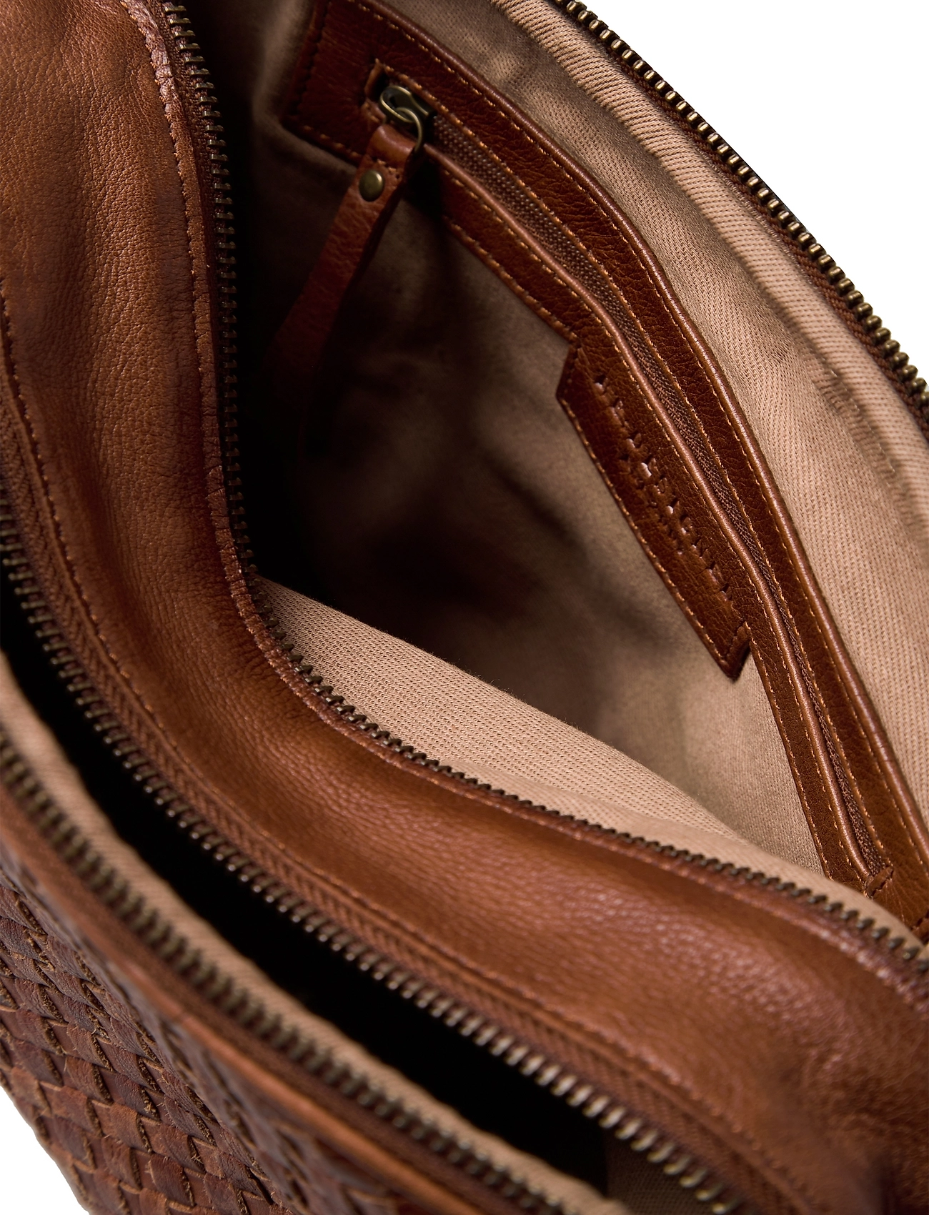 RE:DESIGNED EST 2003 Lulu Urban WALNUT 8 RE:DESIGNED EST 2003 Lulu Urban WALNUT - Image 8