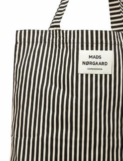 Mads Nørgaard Sacky Atoma PASTEL GREEN/WHITE 50 Mads Nørgaard Sacky Atoma PASTEL GREEN/WHITE -Bags Popular Store mad200192 cblackoffwhite 3